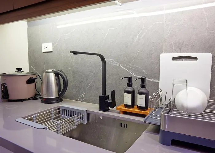 Modern 2 Bedroom Unit Near Pasig & Bgc 公寓 *